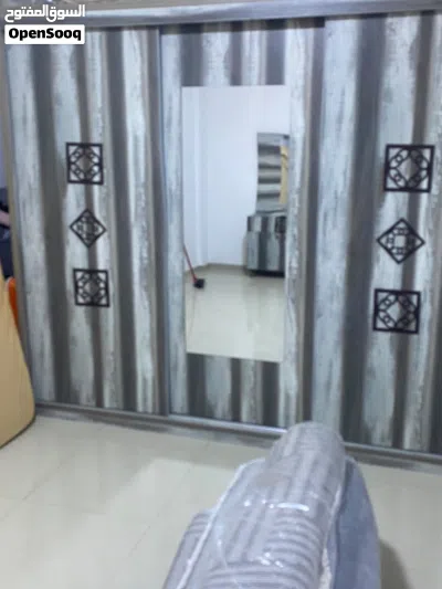 غرفة نومه بحالة جيده جدا استعمال بسيط 2