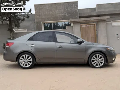 Kia Forte Standard 2