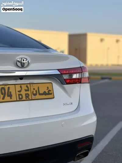 Toyota Avalon XLE 4