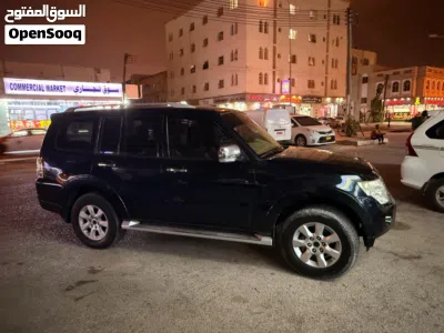ميتسوبيشي باجيرو GLS 2