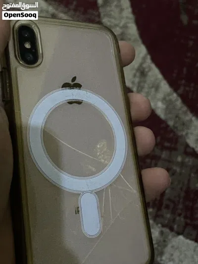 ايفون اكس اس 4