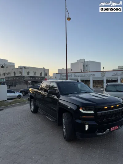 Chevrolet Silverado 1500 2