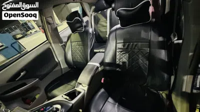 Toyota Prius Prius 4
