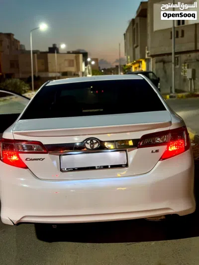 Toyota Camry LE 2