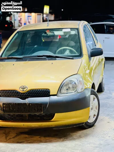 Toyota Yaris SE 3