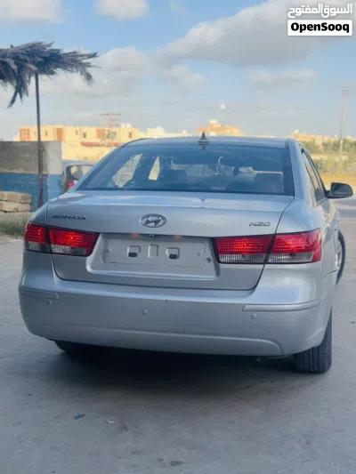 هيونداي سوناتا Standard 4