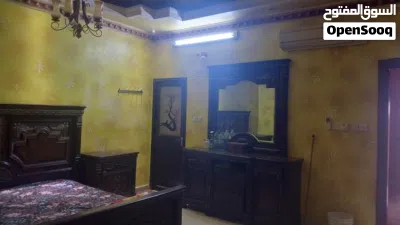 كرفايه نوم كبيره ونظيفة جدا للبيع 4