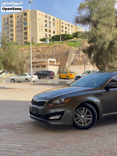 Kia Optima SX Turbo 2
