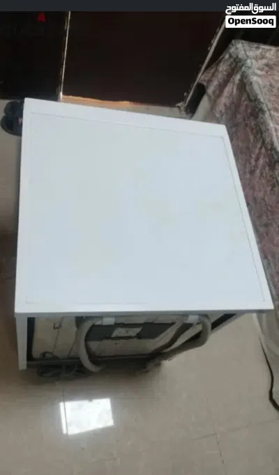 dishwasher for sell good condition same new one week check warranty 3