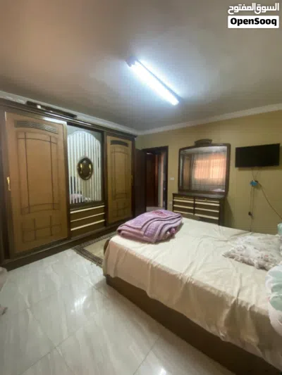 شقه للايجار في المهندسين مكونه من 3 غرف و 3 حمام 3