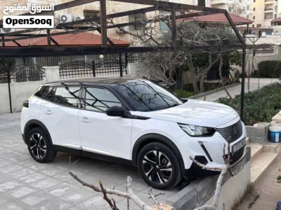 بيجو E-2008 Active 2