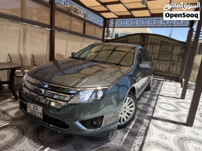 Ford Fusion SE 2