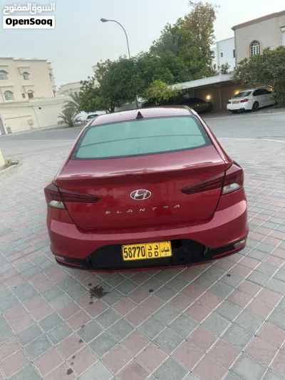 هيونداي النترا SEL 4