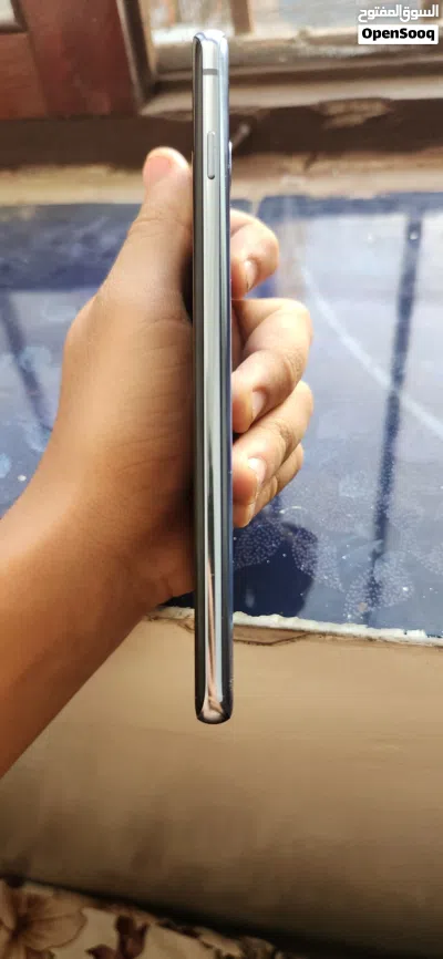 تلفون سامسنج s10 مستخدم عرطة 4