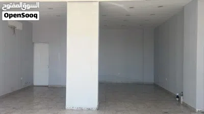 محلين للايجار في المعبيلة الصناعيه بجانب فندق البيرحاء استخدام تجاري ليس صناعي 55 متر فقط 250 ريال 2