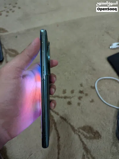 عرطهههة اليوم ون بلس 12 بذاكرة 512 3