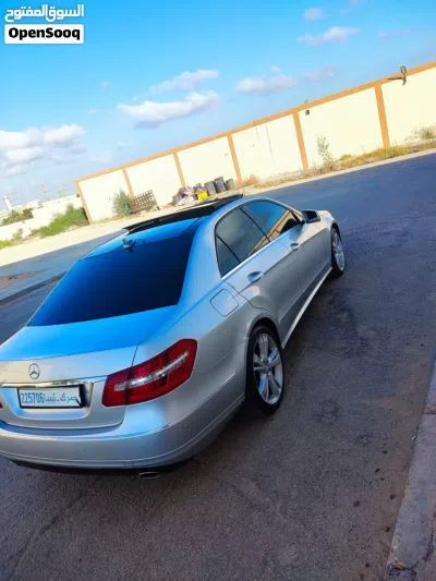 مرسيدس بنز الفئة-E E 350 4