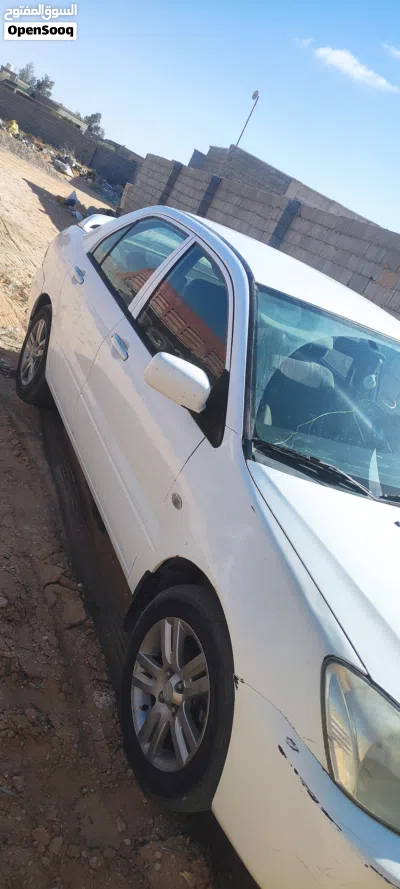 ميتسوبيشي لانسر GL 4