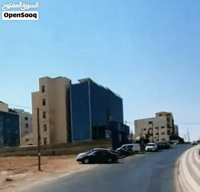 ارض فخمة جدا للبيع في شفابدران بين فلل مميزة خلف الاكاديمية البحرية 2