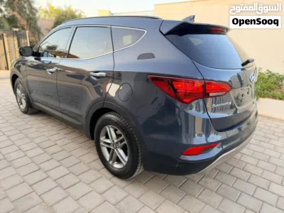 هيونداي سنتافي Standard 4