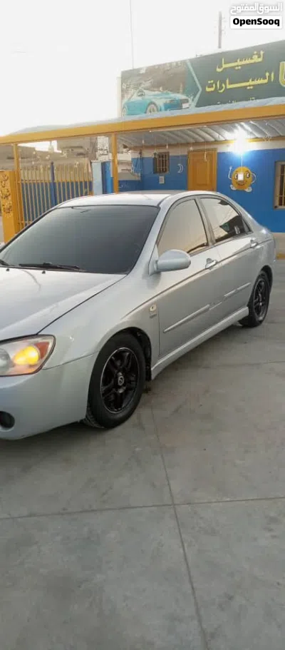 Kia Cerato Standard 4