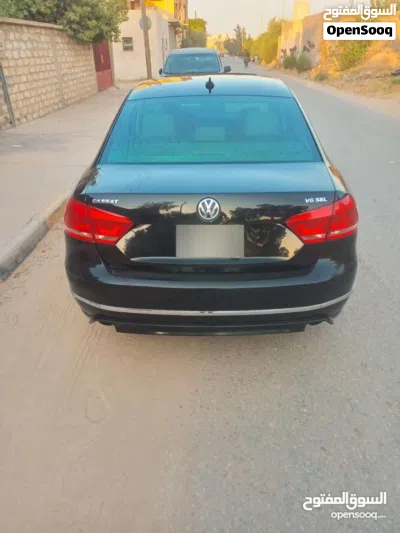 فولكسفاغن باسات R-Line 4