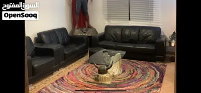 للبيع كنب جلد اسود صفاة الغانم for sale black leather sofas 2
