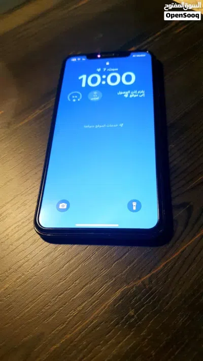 ايفون XSmax لون ذهبي 2
