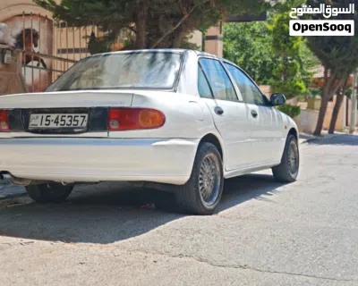 Mitsubishi Lancer ES 3