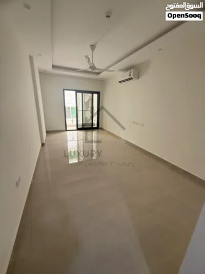 1 BHK Apartment in Bousher / شقة غرفة وصالة في بوشر 2