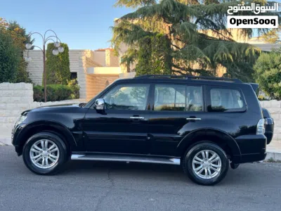 Mitsubishi Pajero GLS 3
