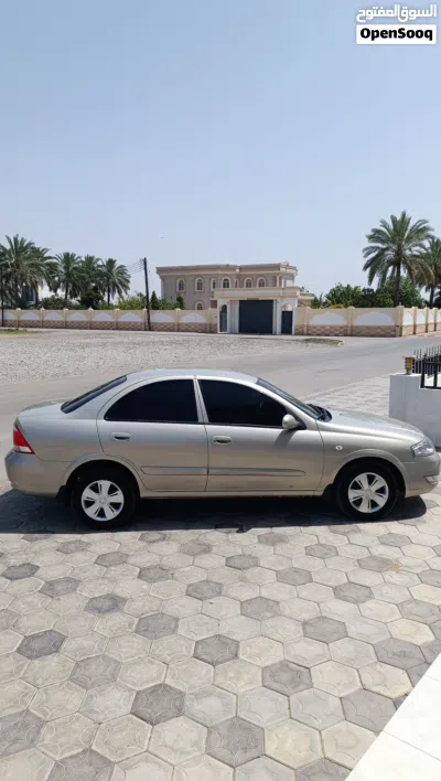 نيسان صني SL Plus 4