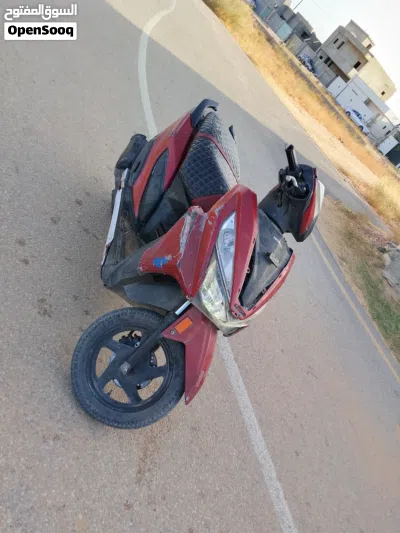 Honda CRF125F 3