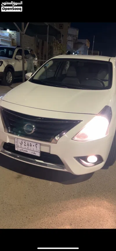Nissan Sunny Standard 4