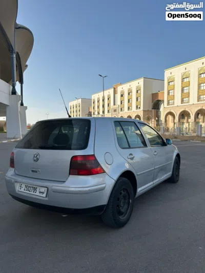 فولكسفاغن ID 4 Standard 3