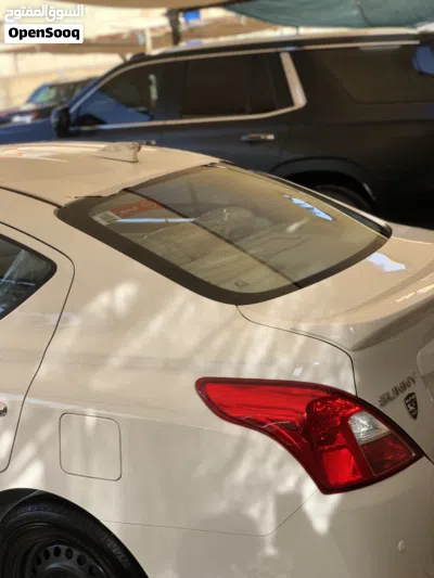 نيسان صني SV 4