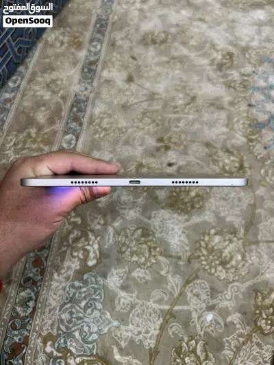 ايباد ابرو12.9 الجيل الرابع1000قيقا نضيف يأخذ شريحه 5g 3