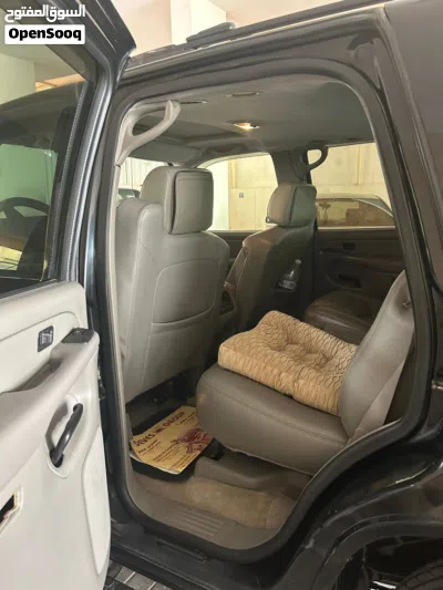 Chevrolet Tahoe LS 2