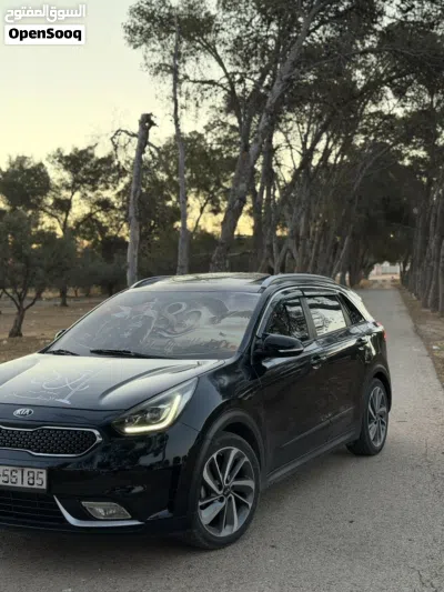 كيا نيرو EX Touring 2