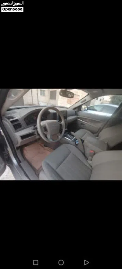 Jeep Grand Cherokee Laredo A 4