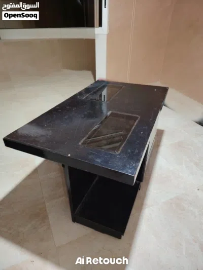 ديوانيه مع طاوله وسط حجم كبير 3