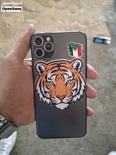 iPhone 11 pro max 2