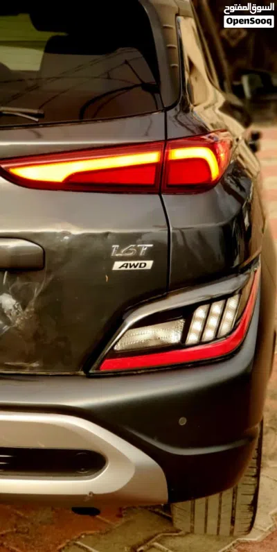 Hyundai Kona Premium 2