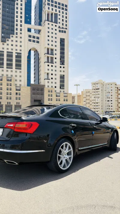 كيا كادينزا Standard 4