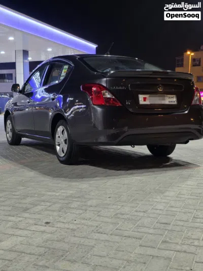 Nissan Sunny Standard 4