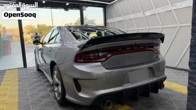 Dodge Charger SXT 4