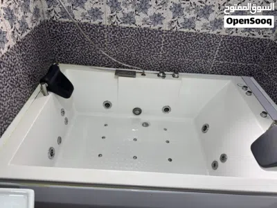 جاكوزي مجوز فاخر للبيع بحالة ممتازه استعمال بسيط 4