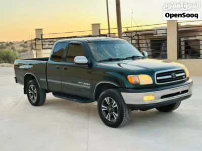 Toyota Tundra SR5 3