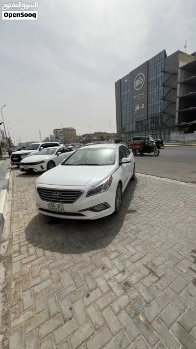 Hyundai Sonata Sport 4
