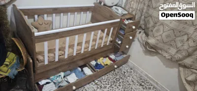 هندول ودولاب اطفال فخم وجديد 2